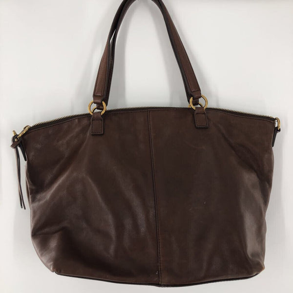 leather zip top tote w/ slip pockets