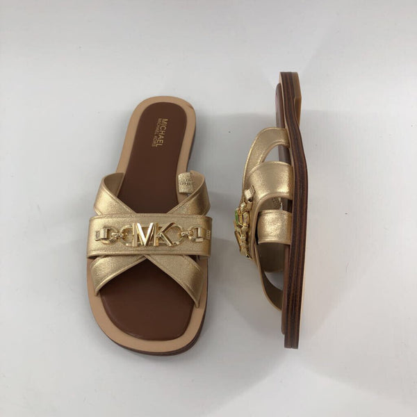 6.5 Metallic strappy sandal