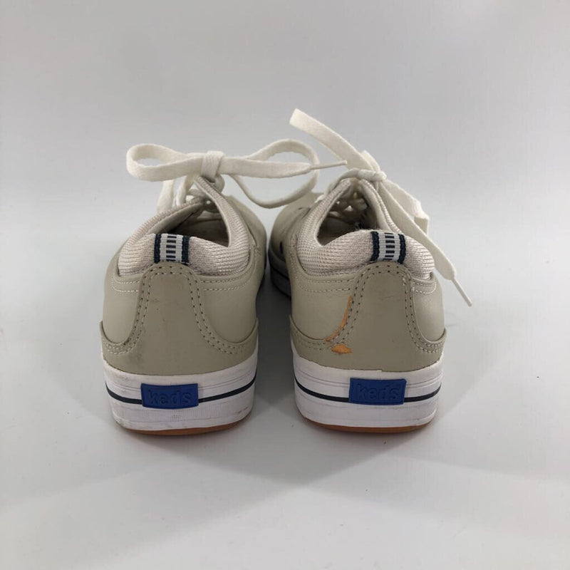 7 Leather sneaker