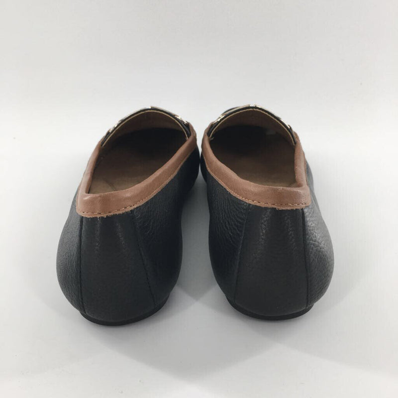 8 Leather loafer