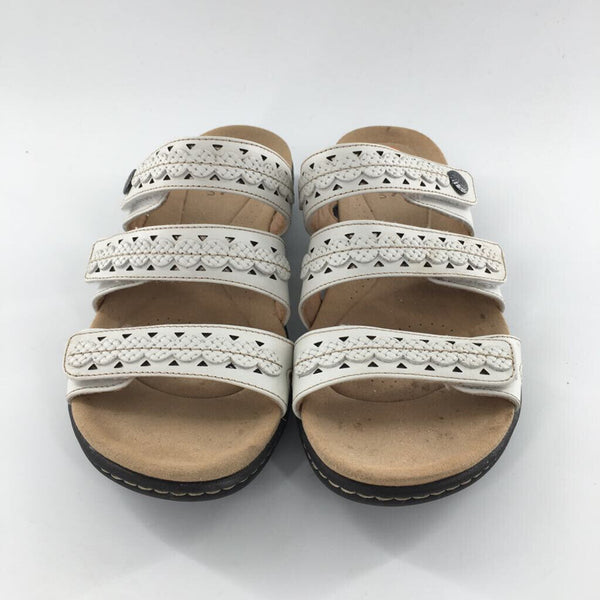 8.5 Velcro strap sandal