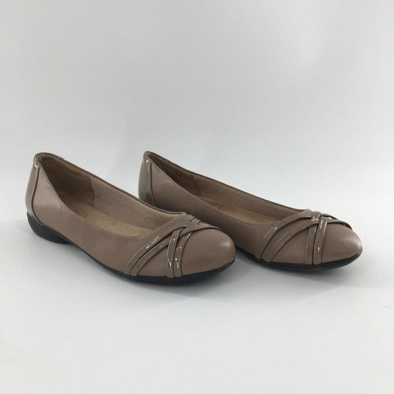 7.5 Slip-on flats