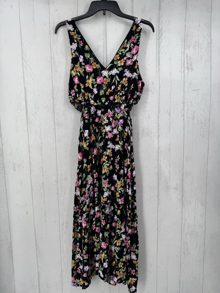 R54 L Slvls side cut out ruffle dress