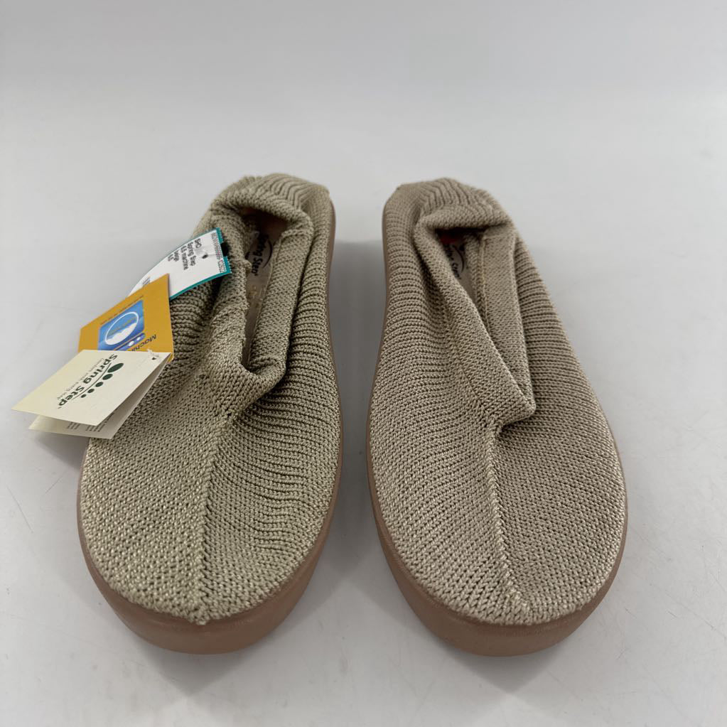 6.5 machine washable knit slip ons