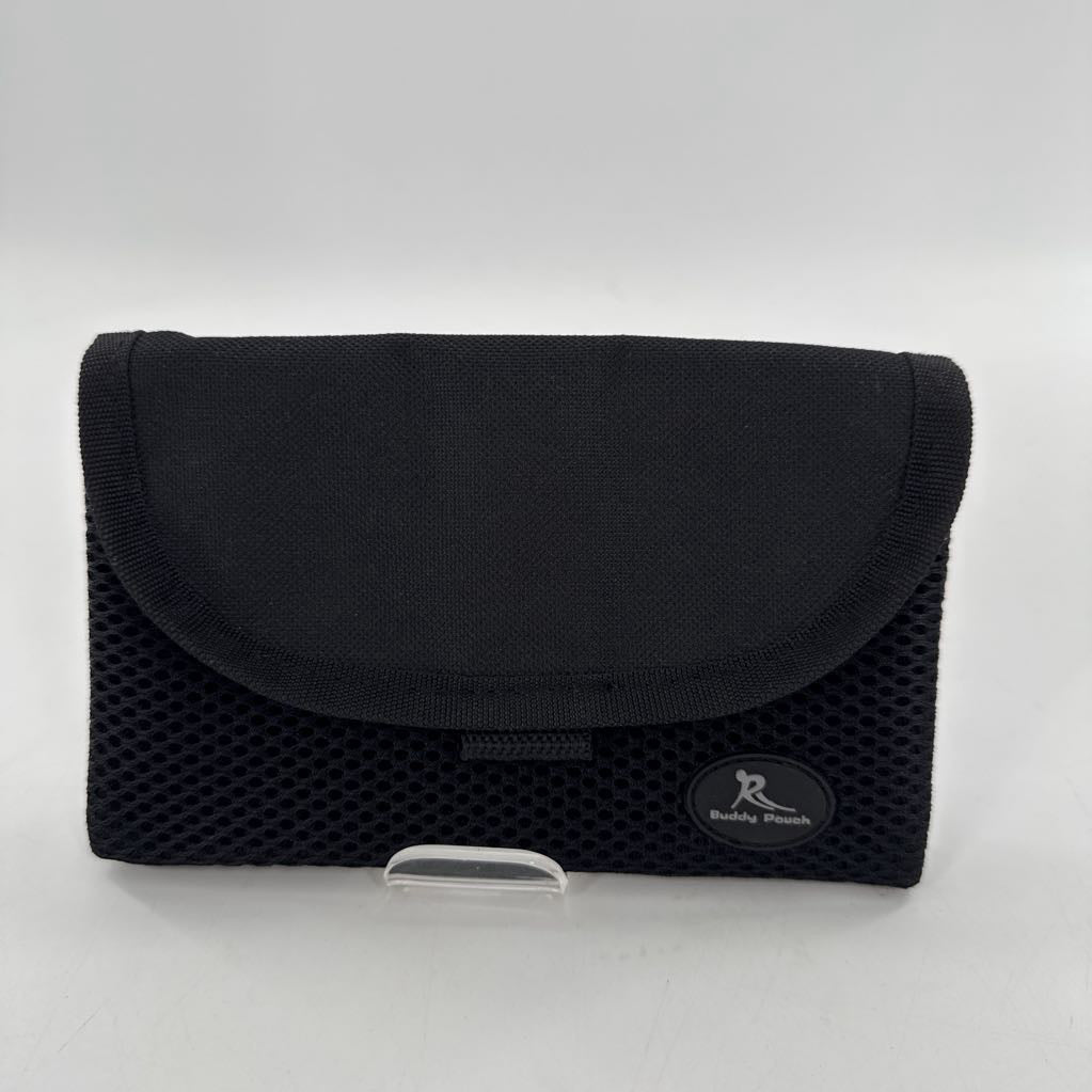 magnetic/mesh pouch
