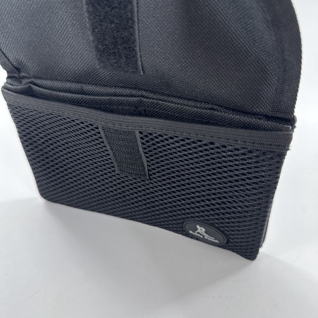 magnetic/mesh pouch