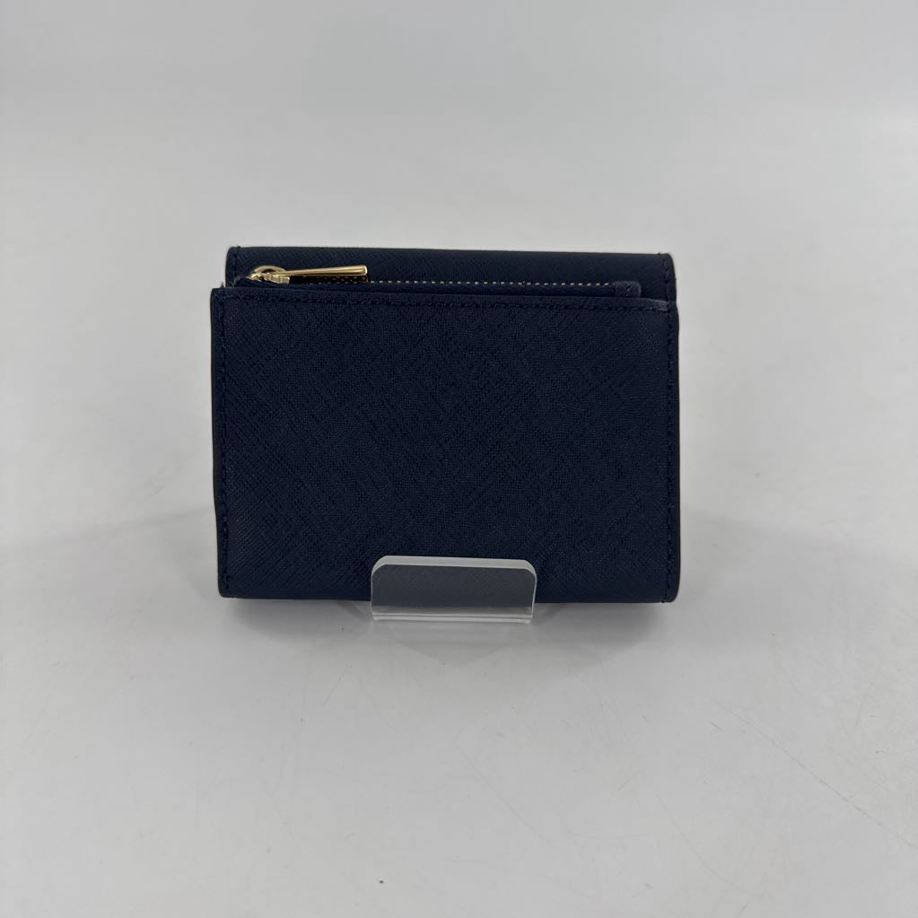 tri-fold wallet