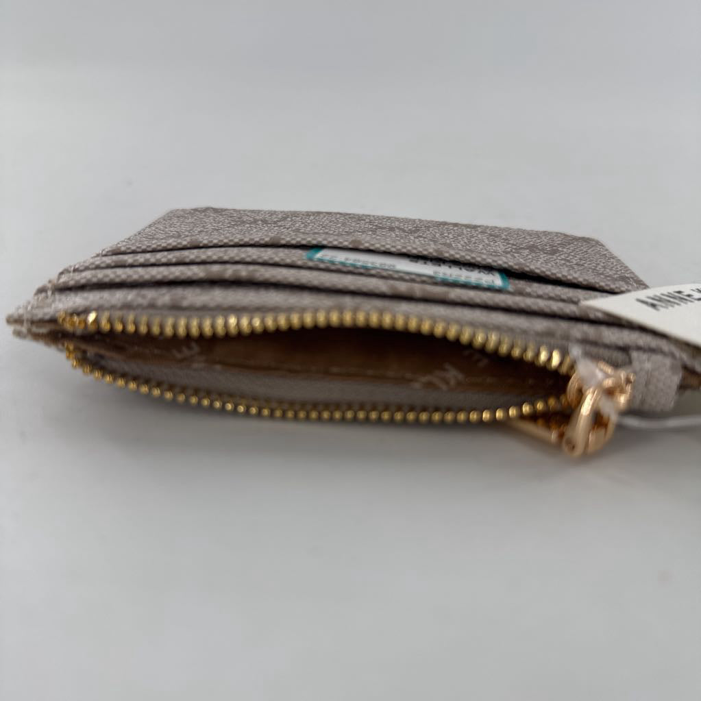 ruched bifold wallet