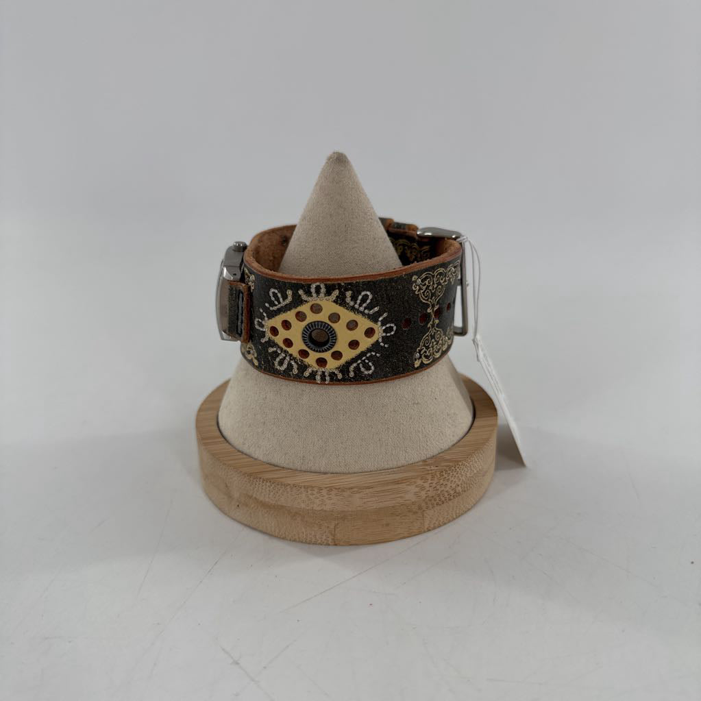 leather band square face watch w/tin