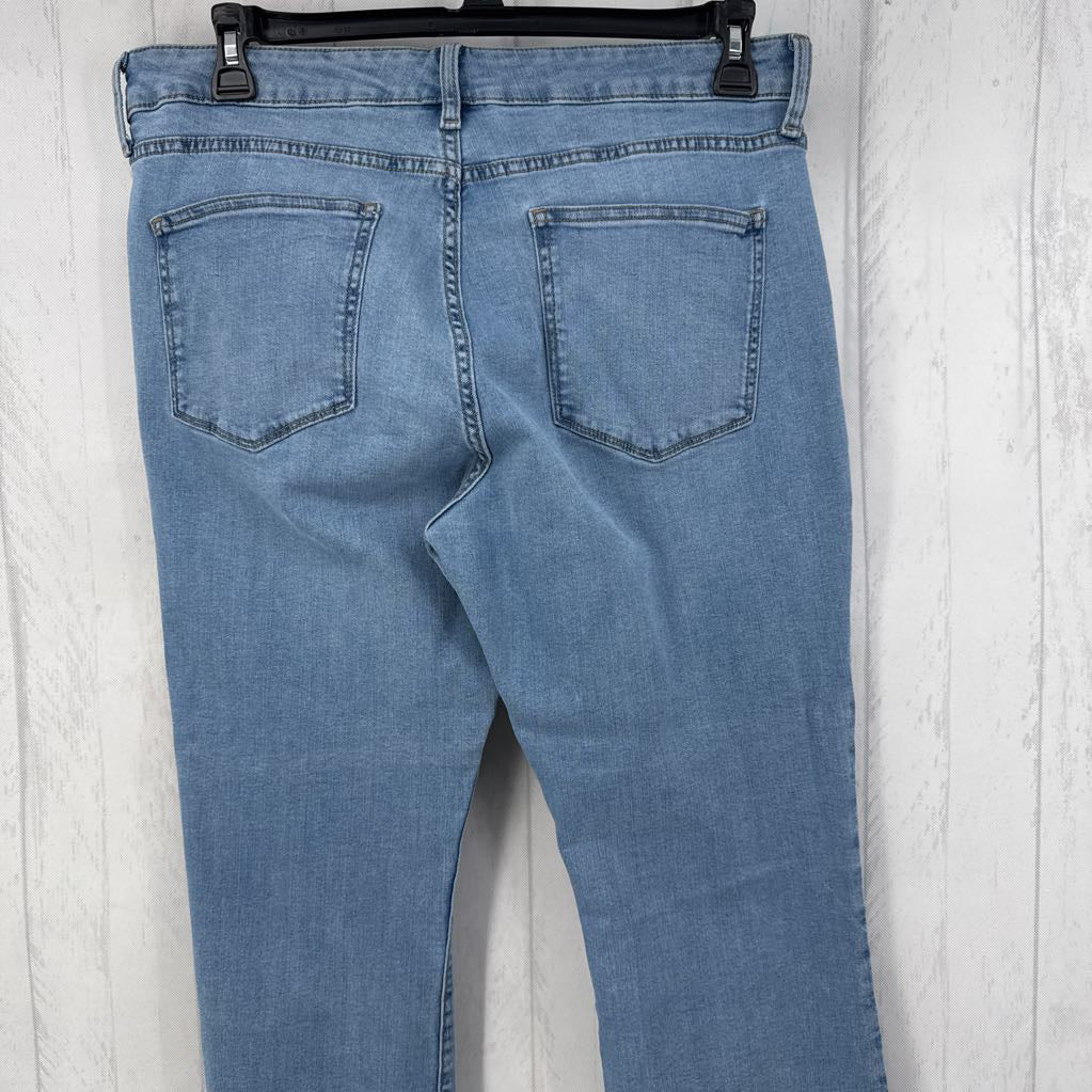 16P bootcut jean