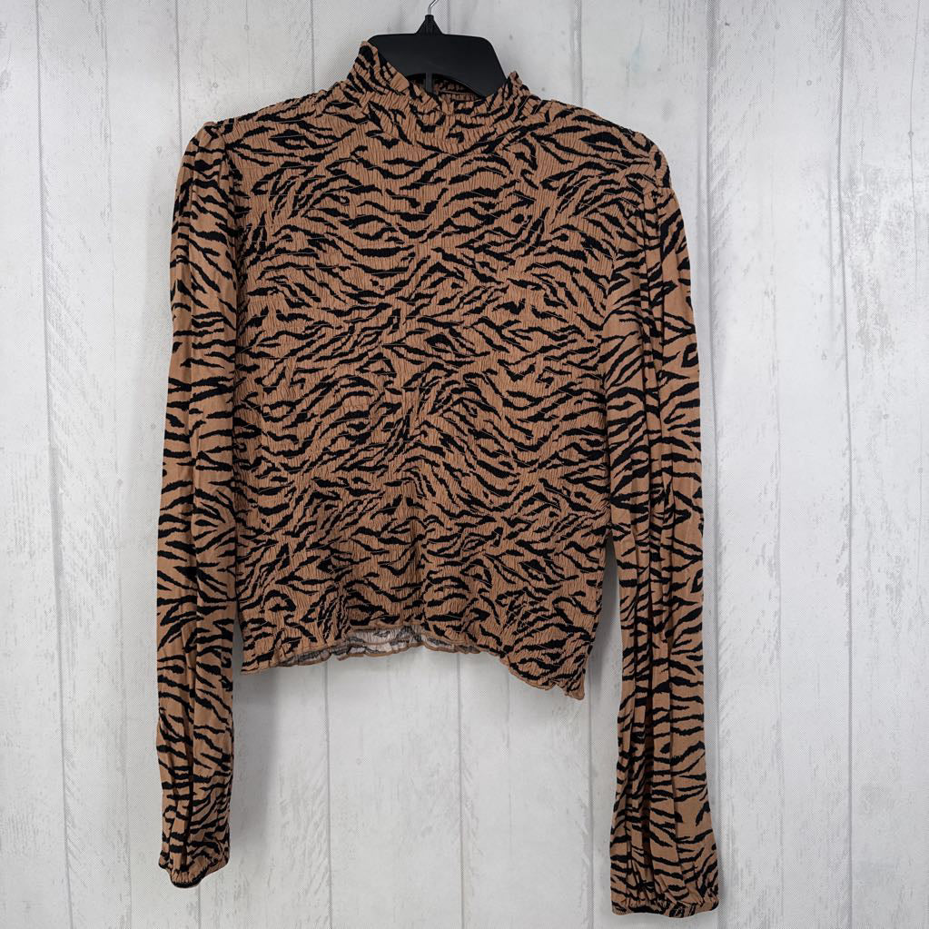 XL zebra print smocked l/s top