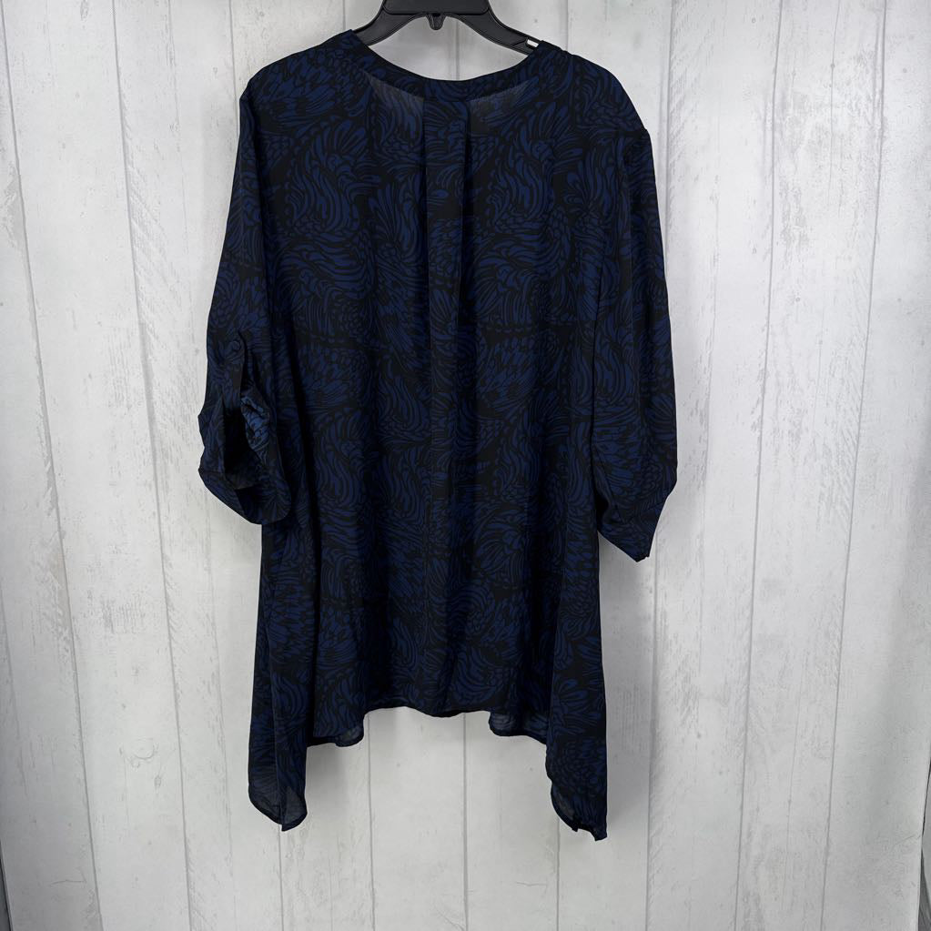 R49 2 elbow slv print shark bite top