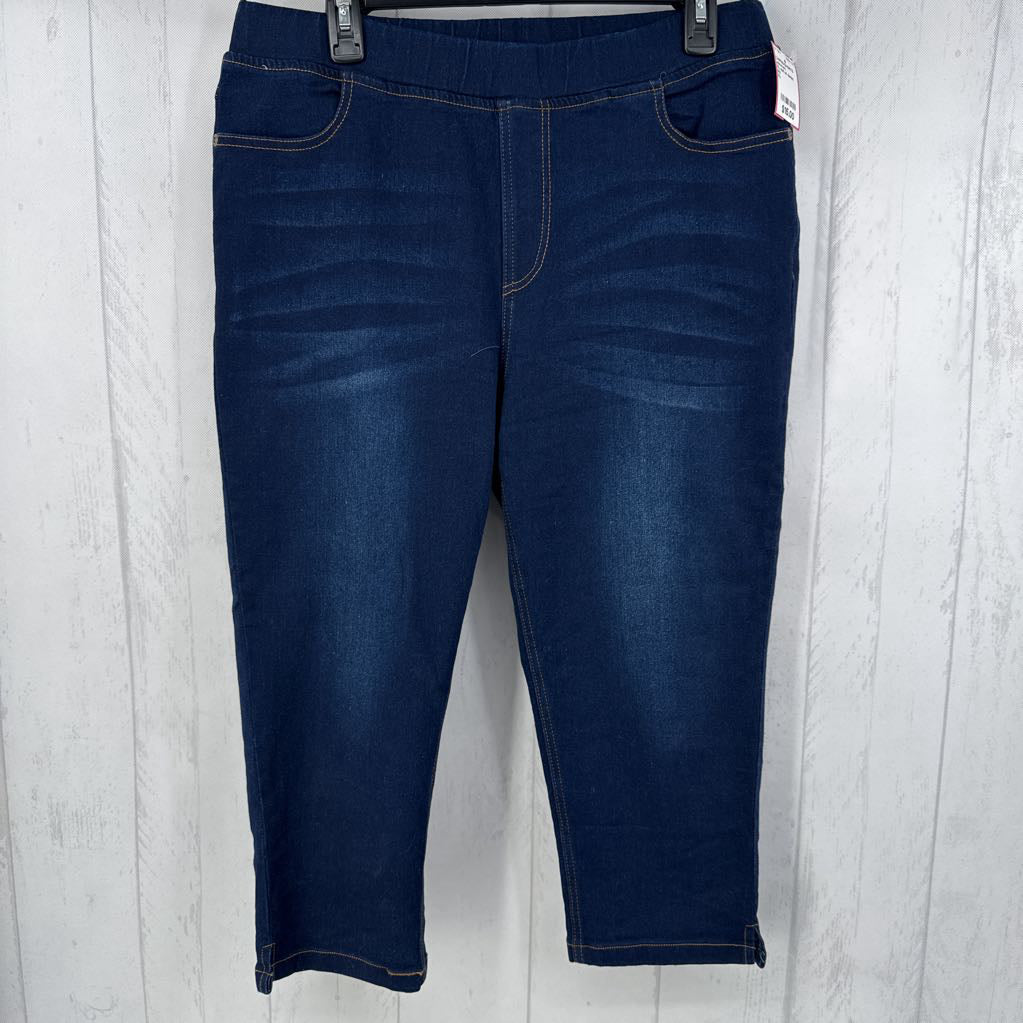 XL pull on denim capri