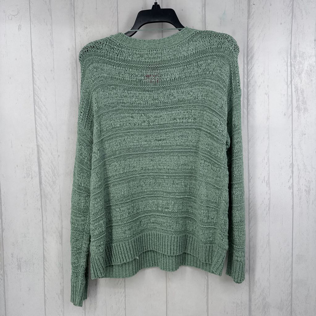 L/P crewneck sweater