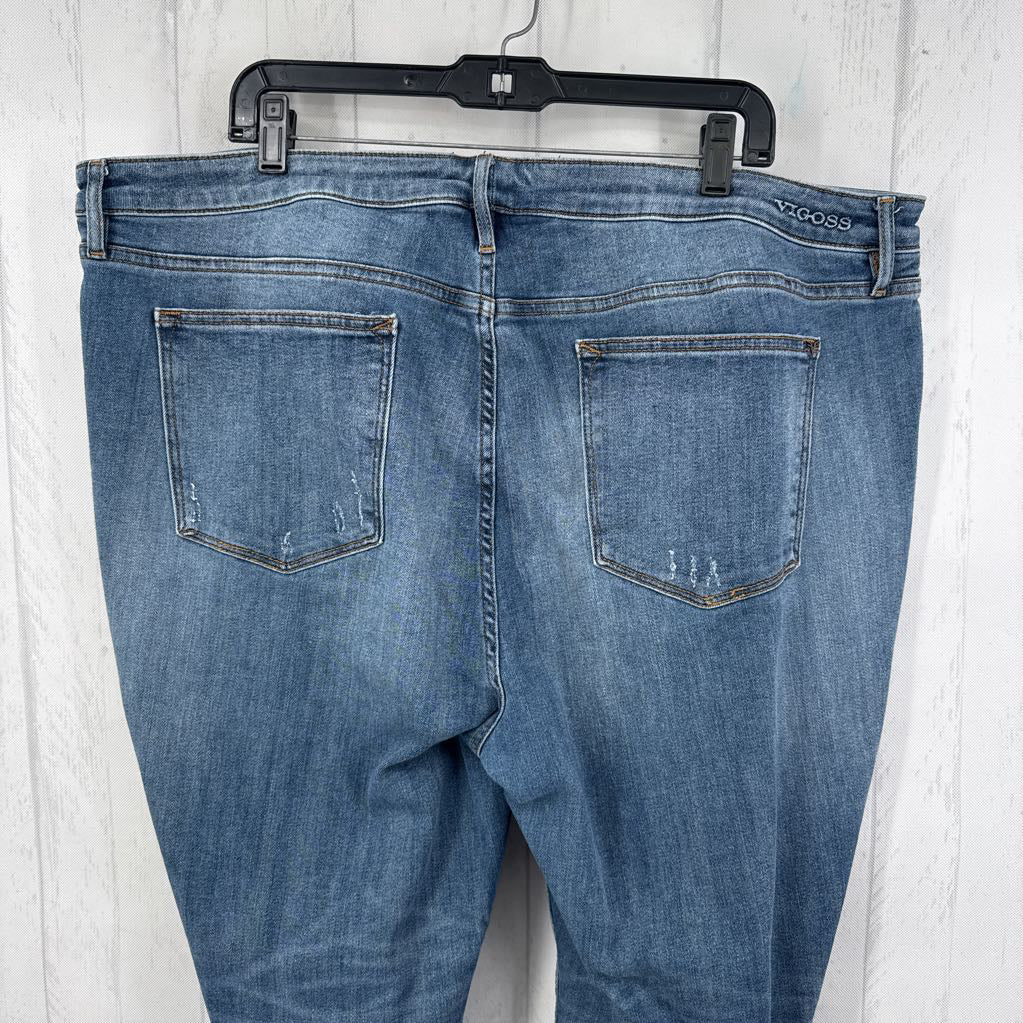 24 distressed skinny jeans