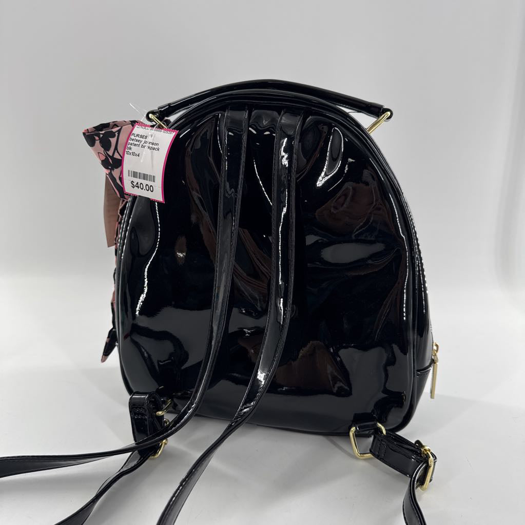 patent backpack w/ twilly