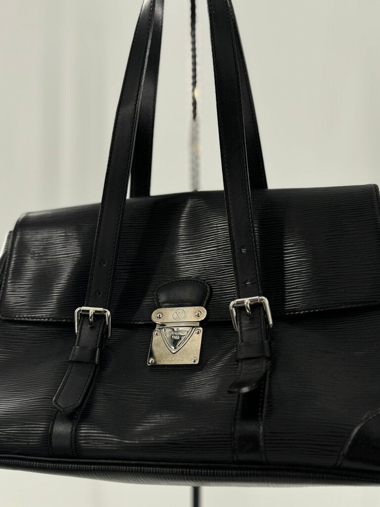 epi snap-flap w/ clip clasp closure mm