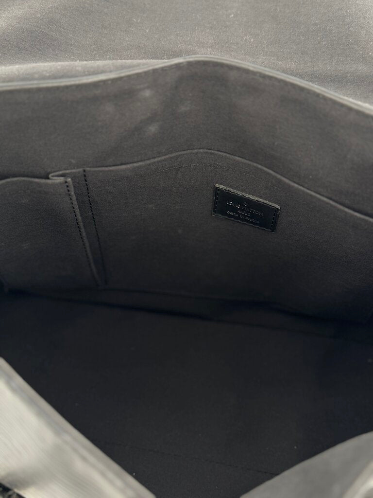 epi snap-flap w/ clip clasp closure mm