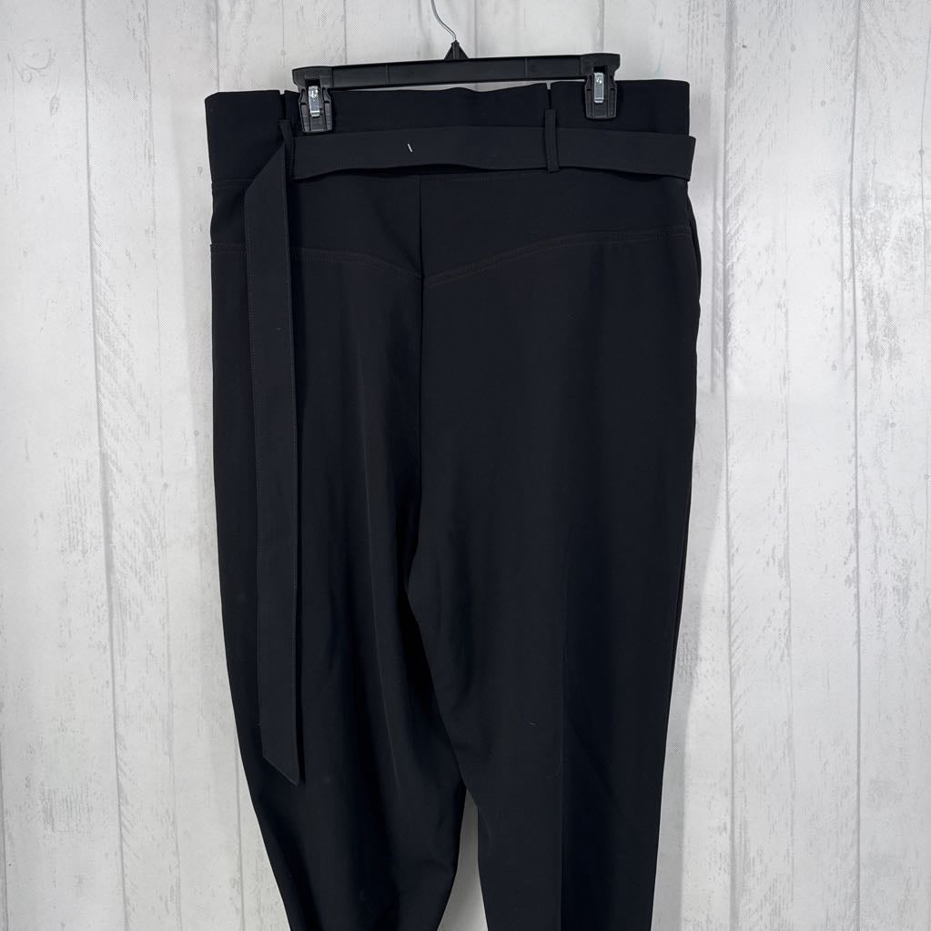 R80 14 belted trouser
