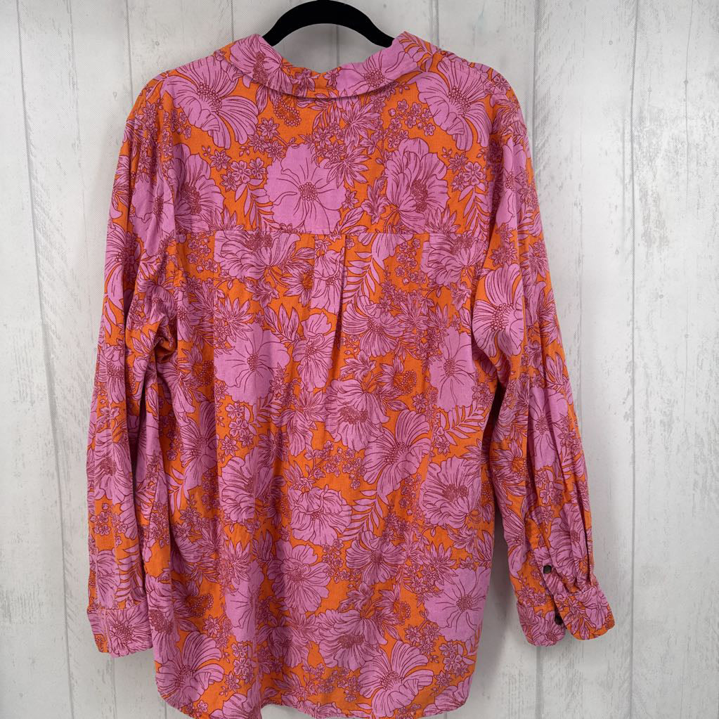 XXL flo print button down l/s top