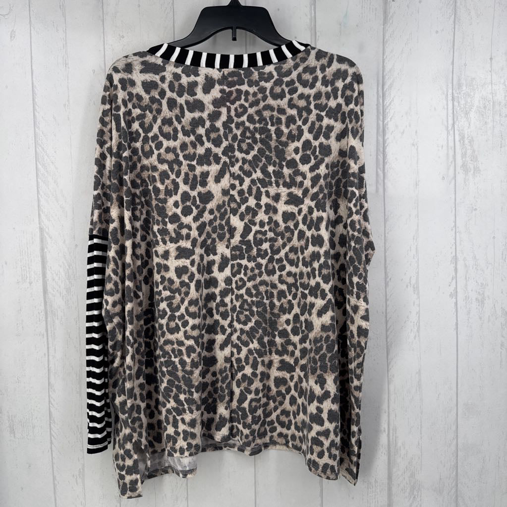 L animal print & striped l/s top