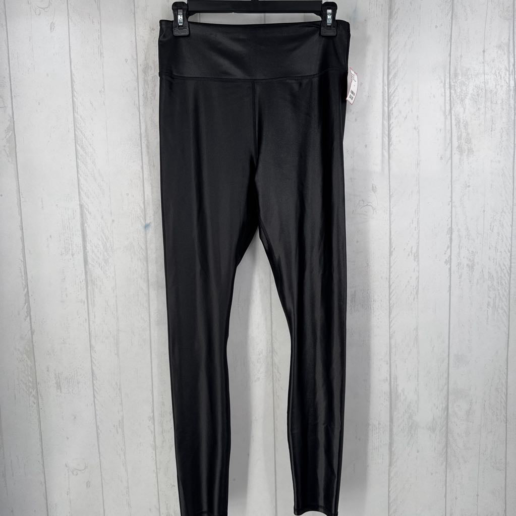 M hi-rise faux leather legging
