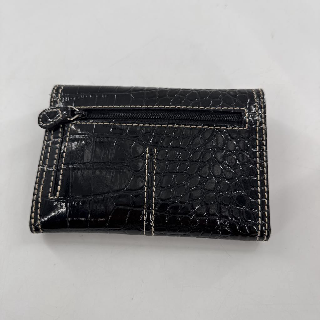 croc embossed bifold wallet