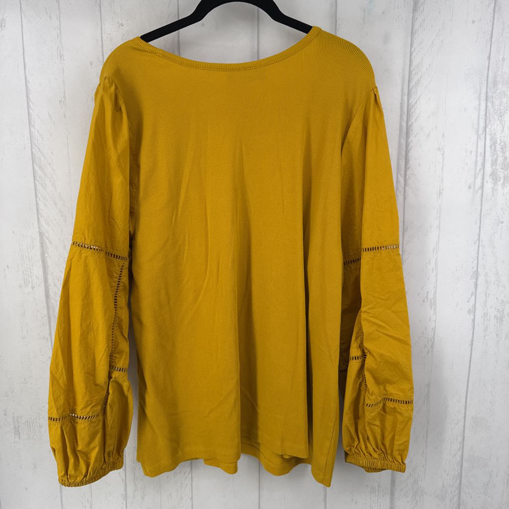18/20 l/s v-neck top