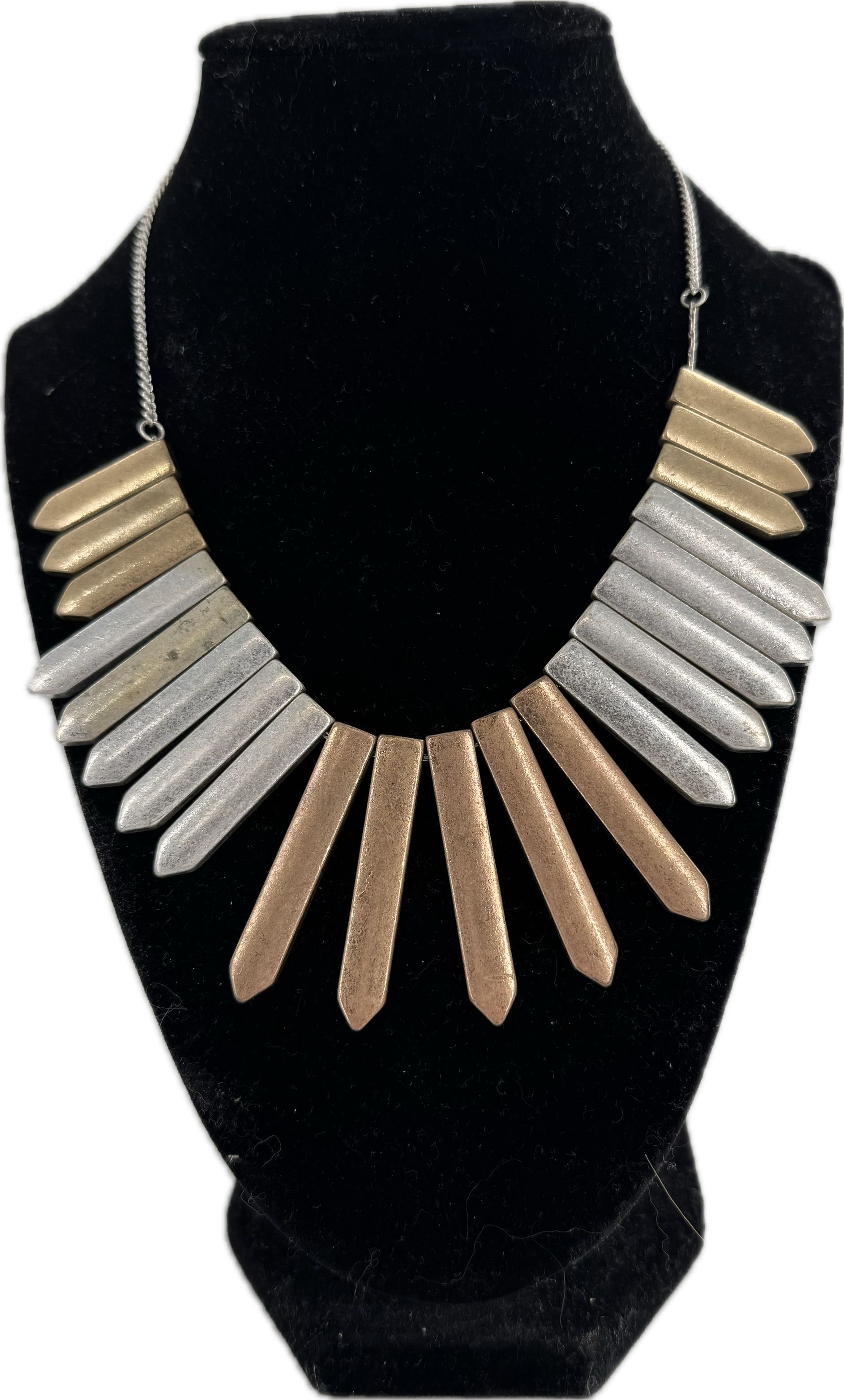 9" mixed metals necklace