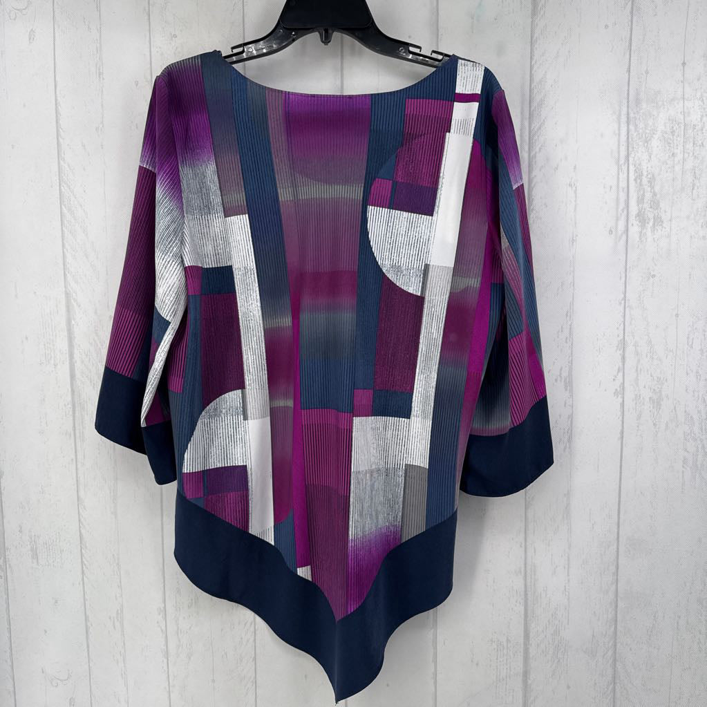 L printed 3/4 slv top