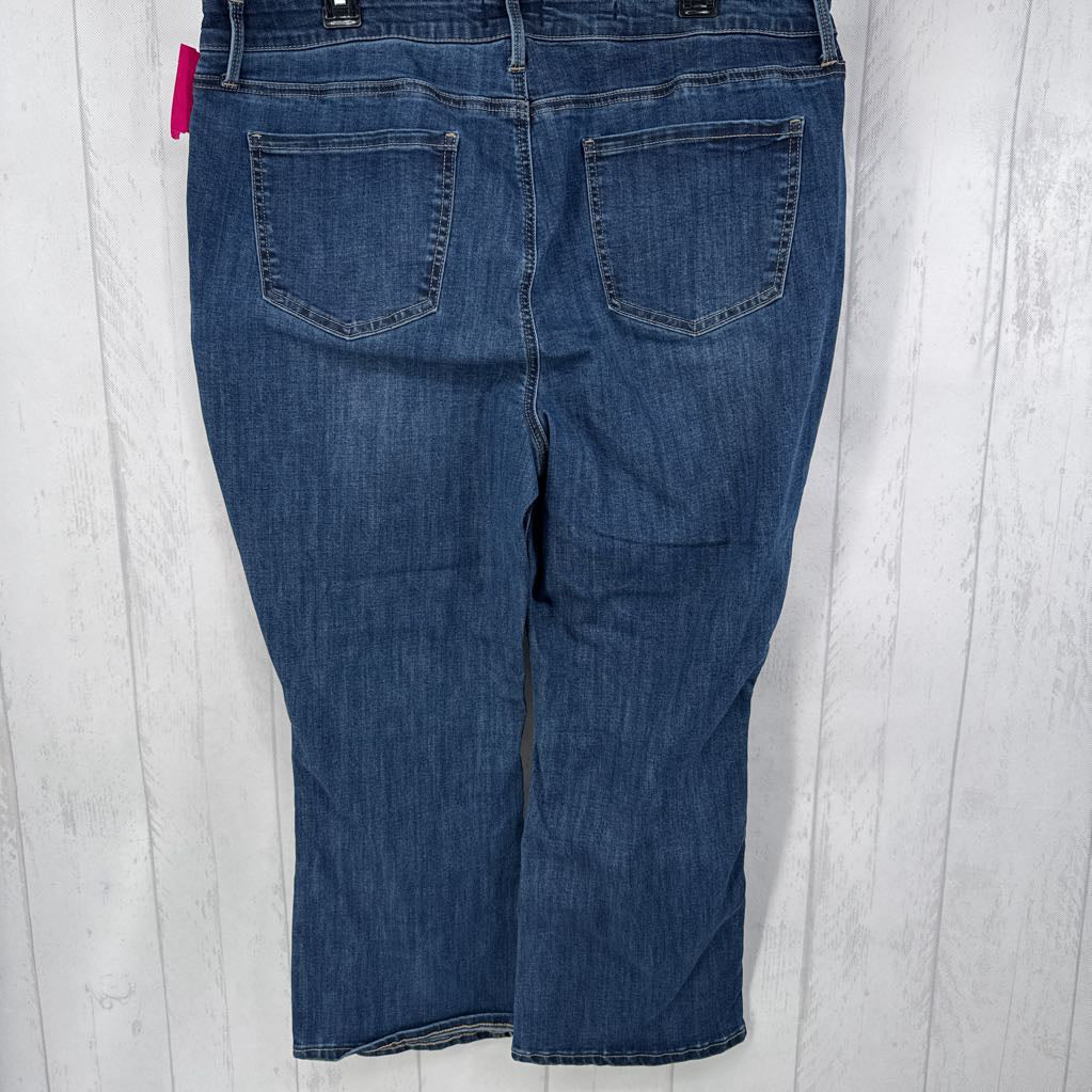16P bootcut jean