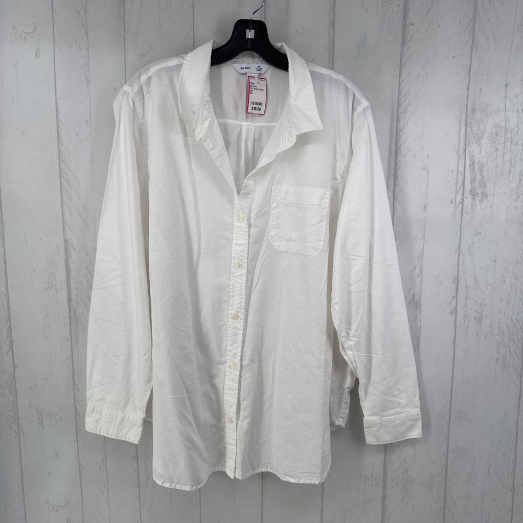 XXL button down l/s top