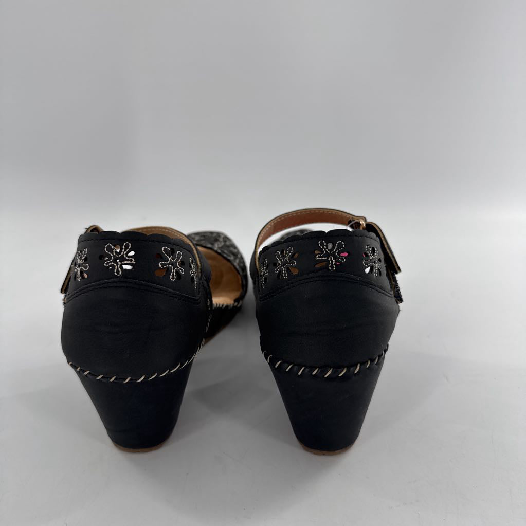 8.5 perforated leather sandal