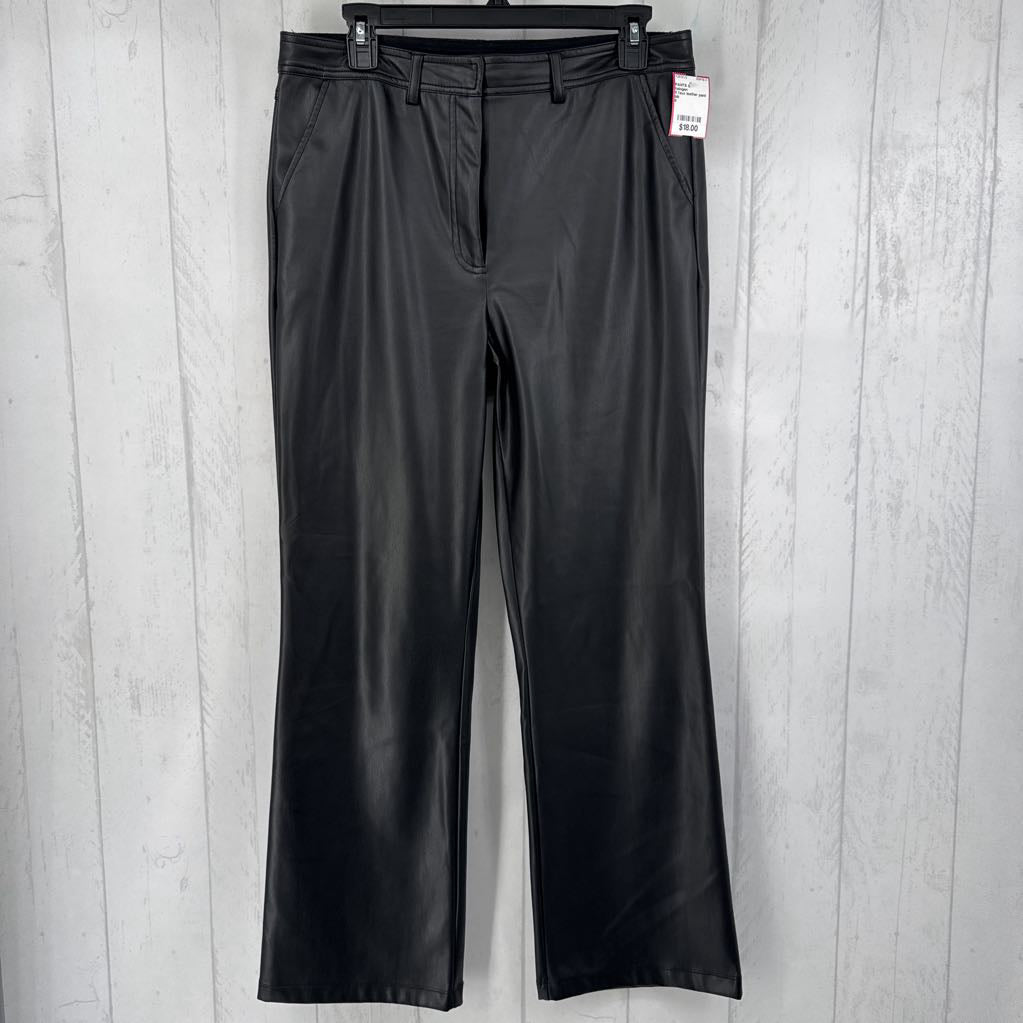 8 faux leather pant