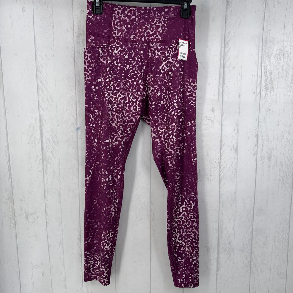 M animal print leggings