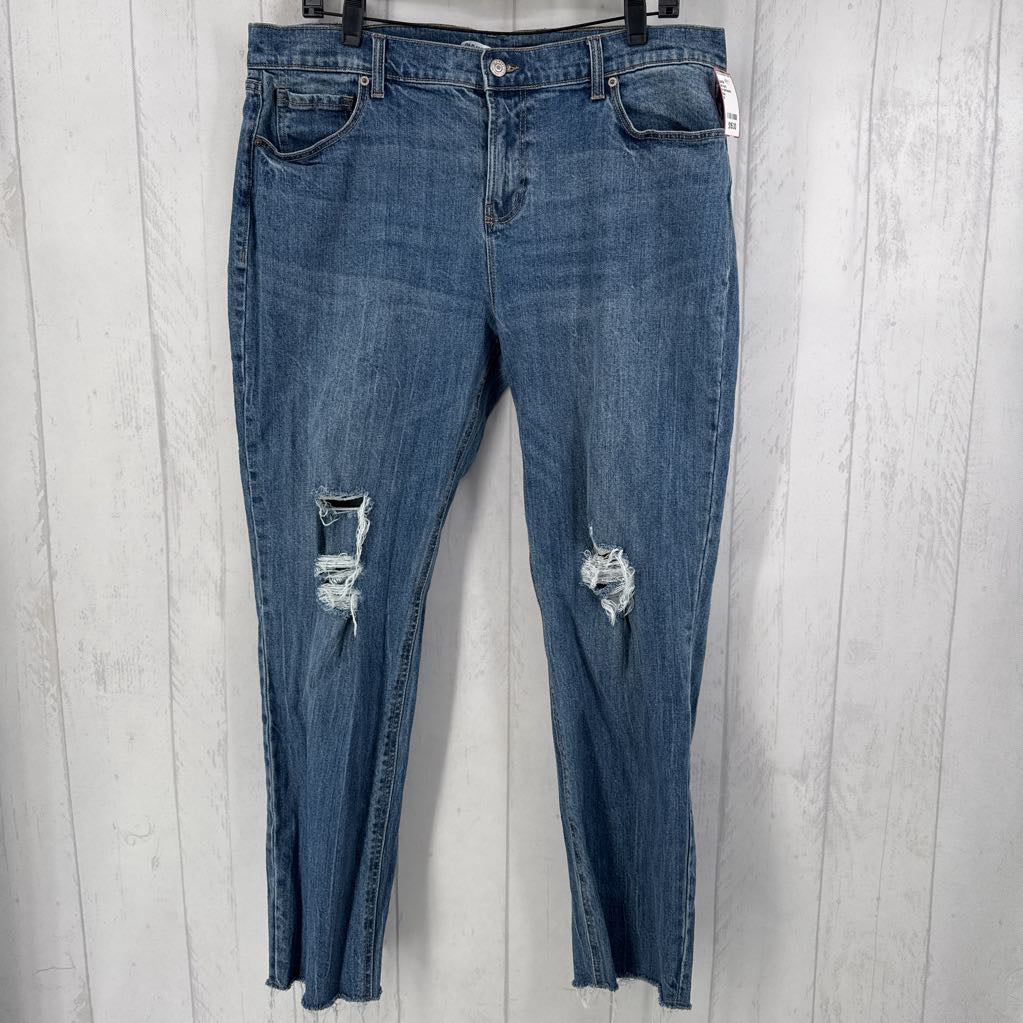 14 distressed boyfriend jeans