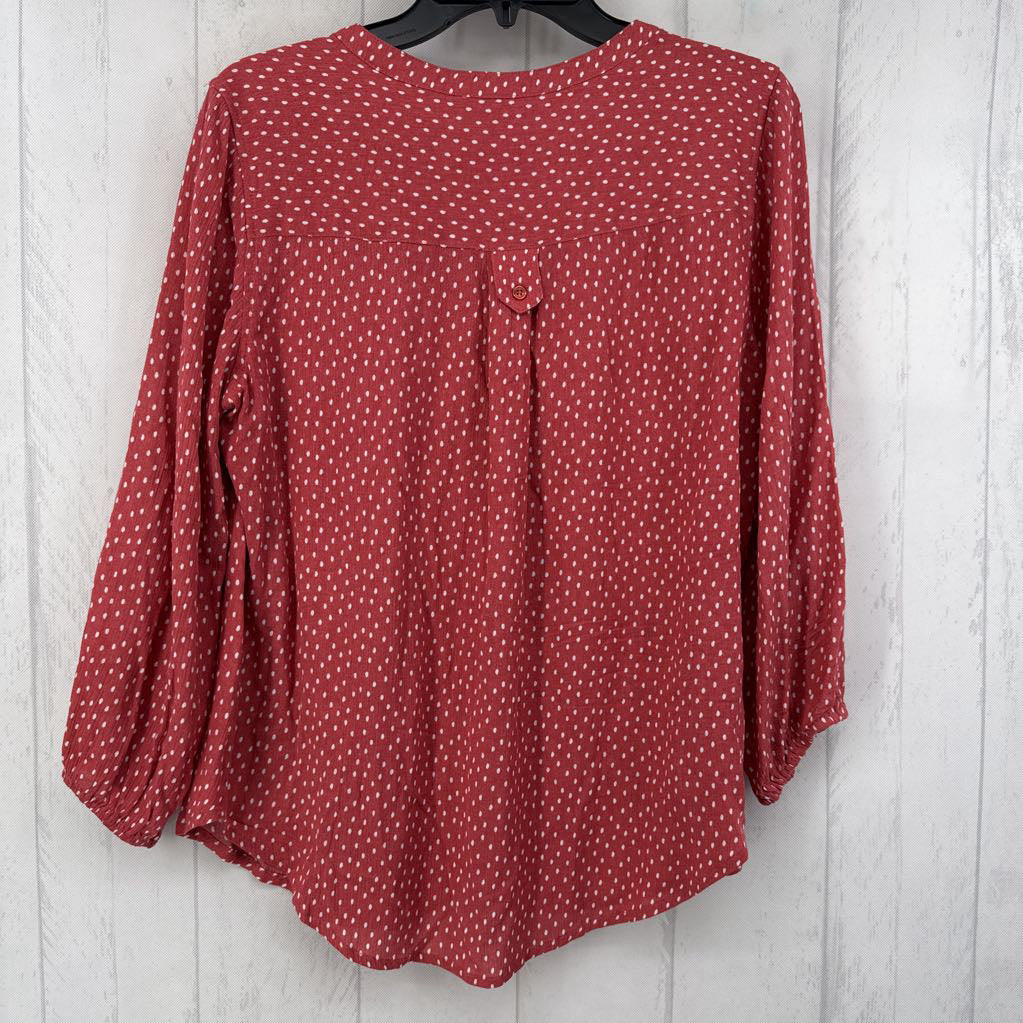 M printed 1/2 button down 3/4 slv top