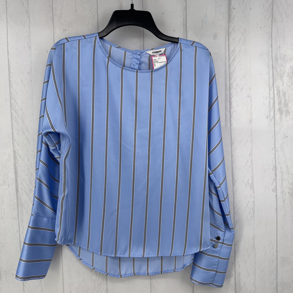 R37 XS striped hi-lo l/s top