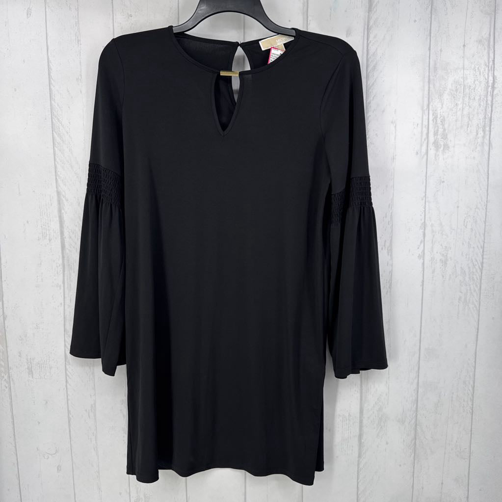 R125 M notch neck l/s dress