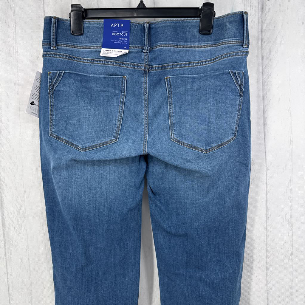 R44 14/L mid-rise bootcut jean