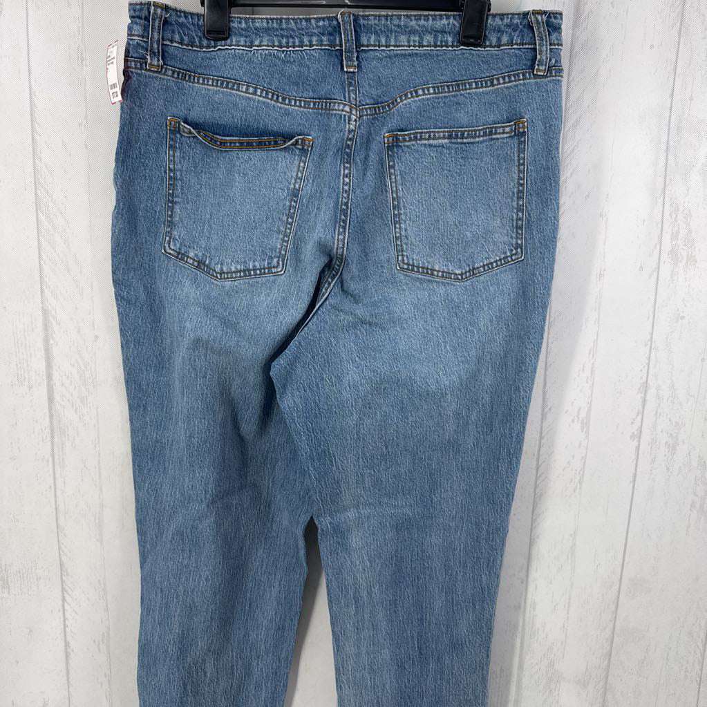 17 90's vintage straight leg jean