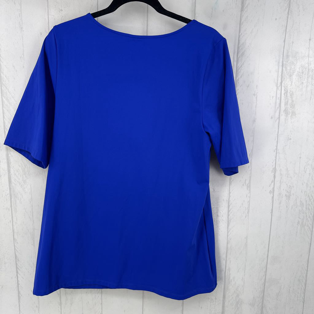 2 s/s scoop neck top