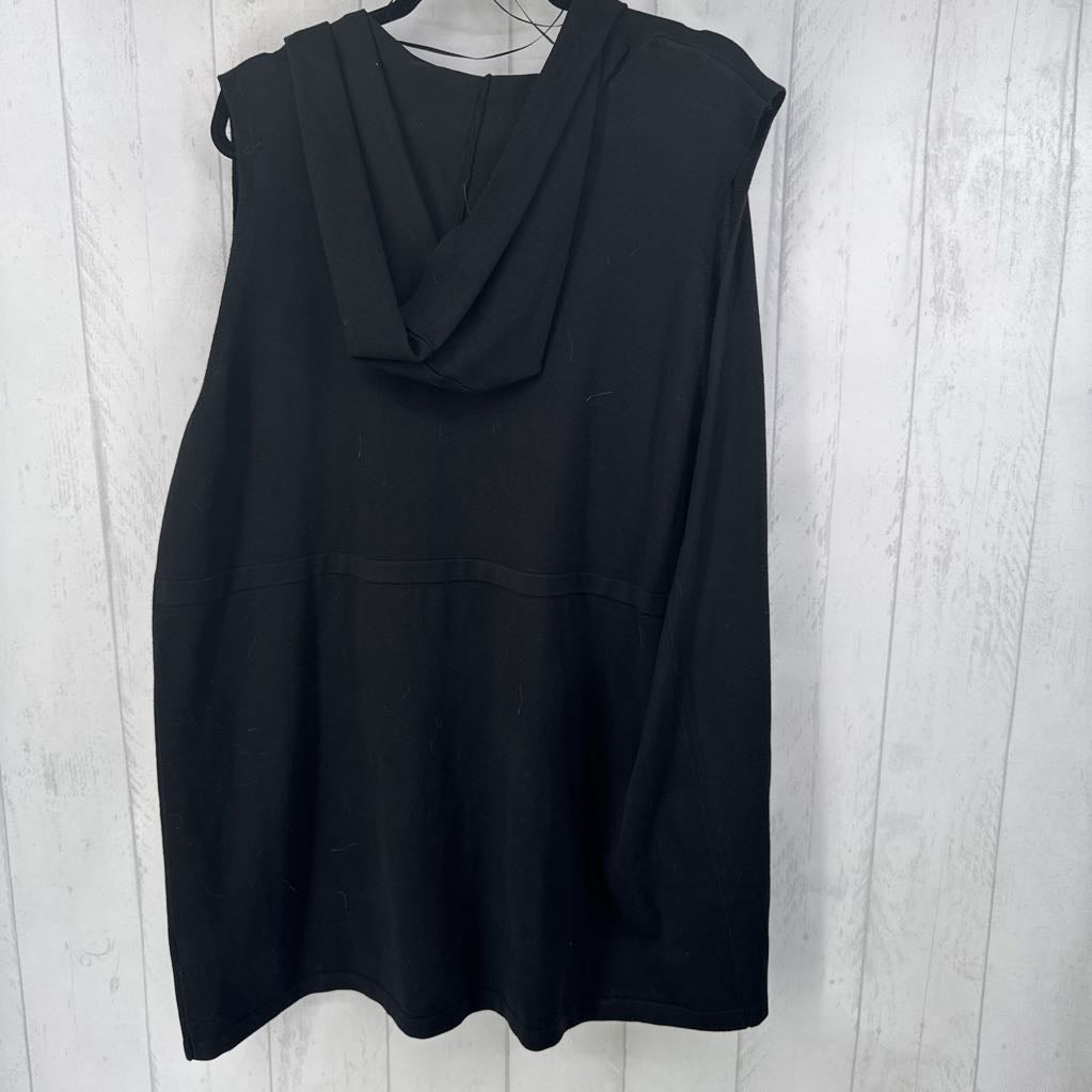 3X knit vest w/hood