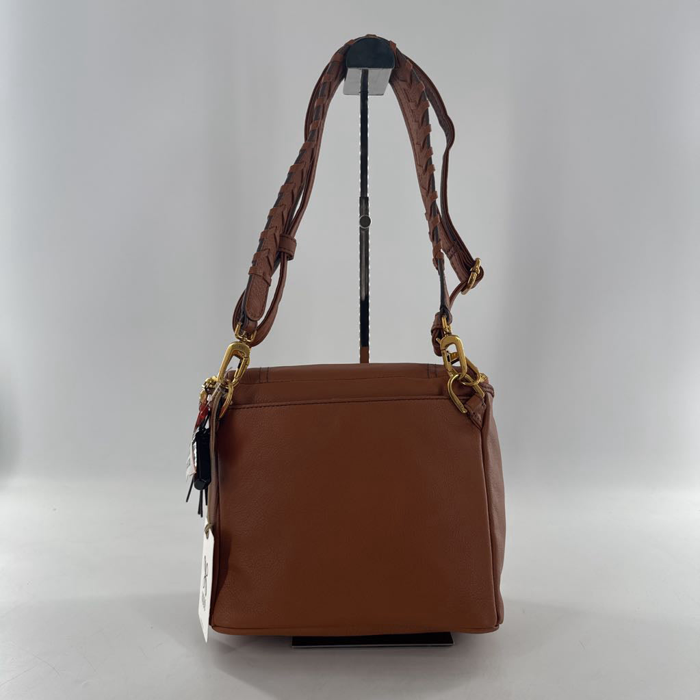 R288 flatback crossbody