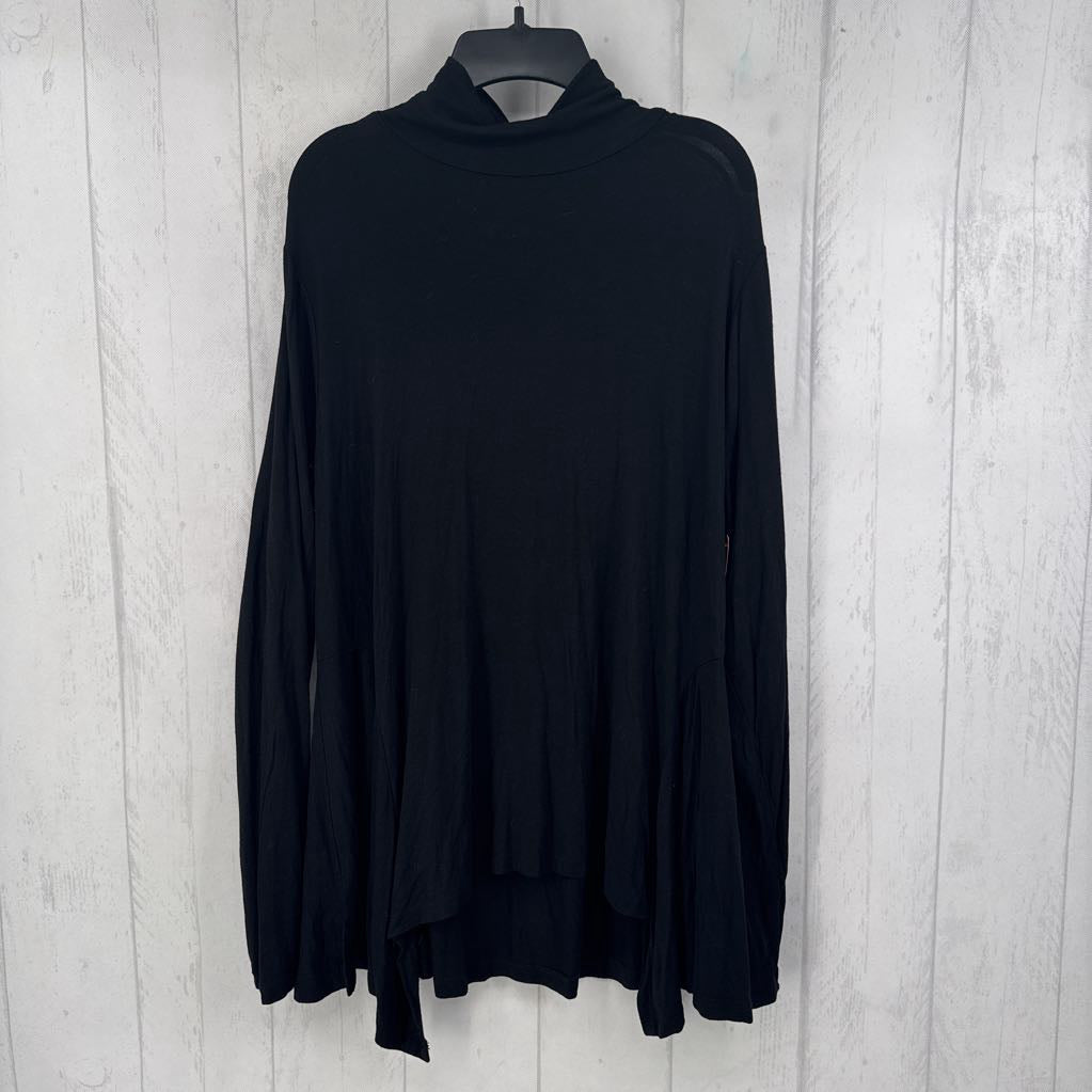 XL flowy l/s t-neck