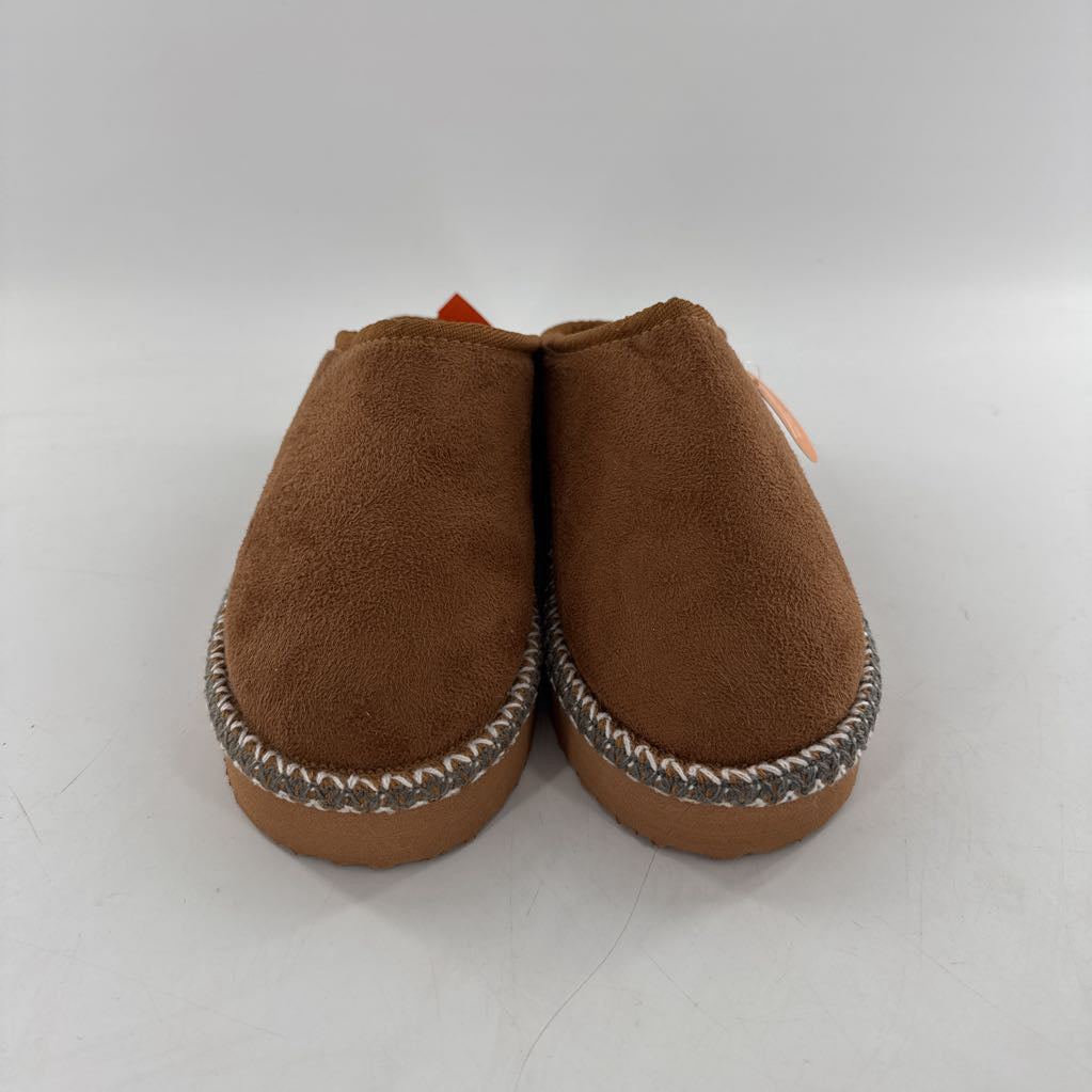 7 faux fur lined clog