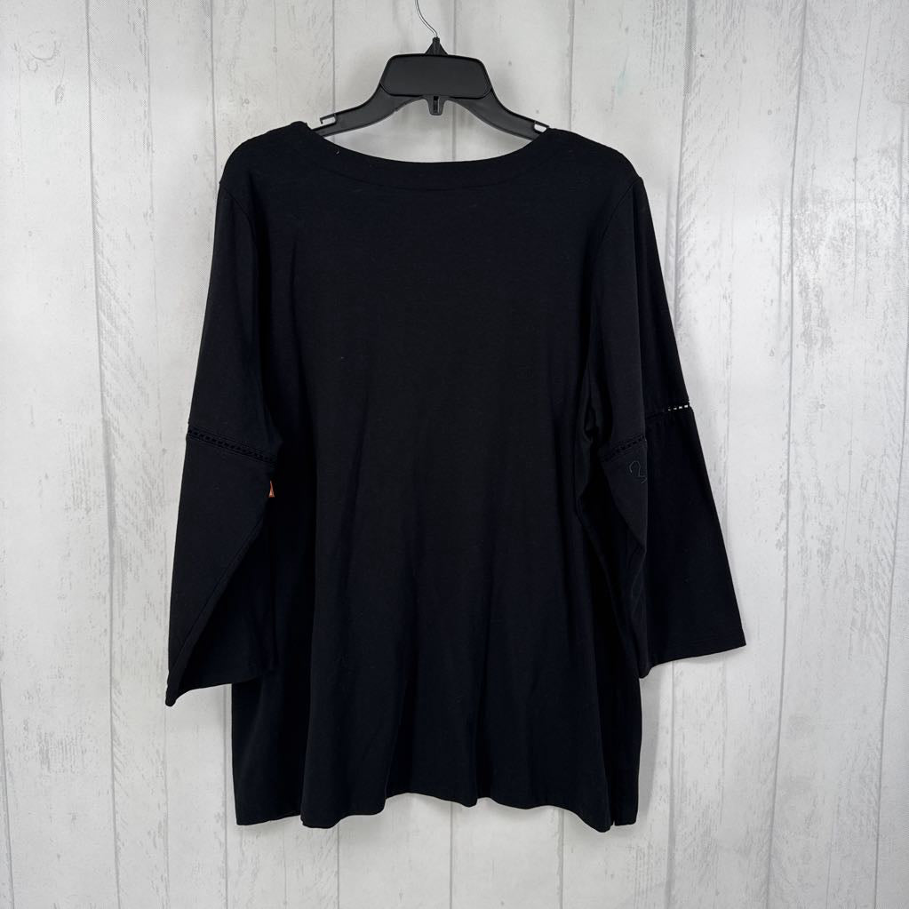XL v-neck 3/4 slv top