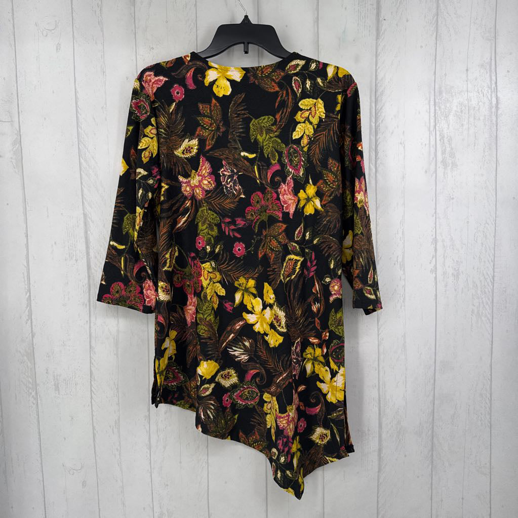 MP 3/4 slv flower asymmetrical top
