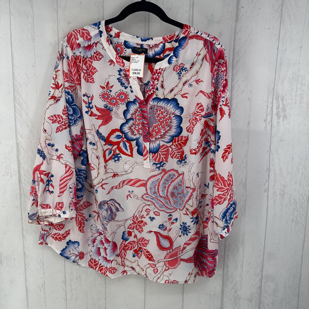 1x 3/4 slv half button flower top