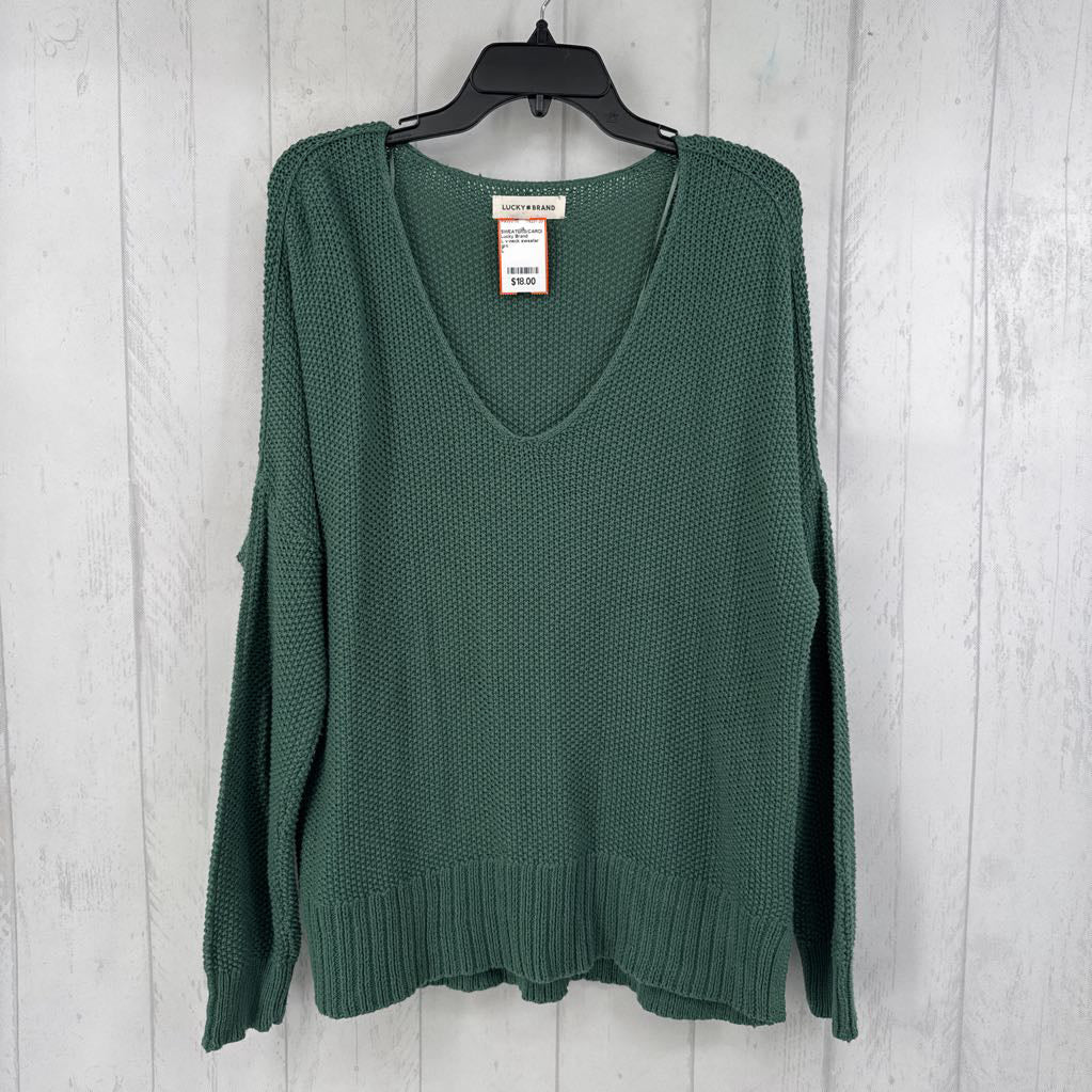 L v-neck sweater